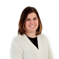 Maggie Edwards Email & Phone Number