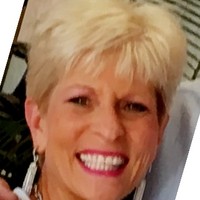 Professional Lighting Employee Lynn Weissberg-Merrill's profile photo