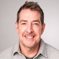 SKIN AT WORK Employee Thomas Smith's profile photo