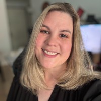 RobHasAwebsite.com Employee Beth Dixon's profile photo