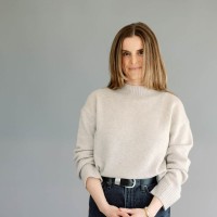 Julia Puff Email & Phone Number