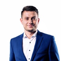 Vít Navrátil Email