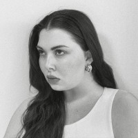 Savannah Bradley Email & Phone Number