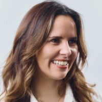 Movera Employee Lisa Daniels's profile photo