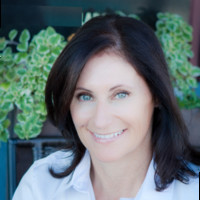 Paula Souza Email