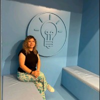 SmartHint Technology LLC Employee Juliana Caballero's profile photo