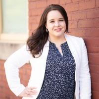 Julie Linnelli Email & Phone Number