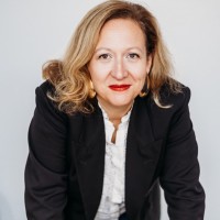 Pauline Deschamps Email & Phone Number