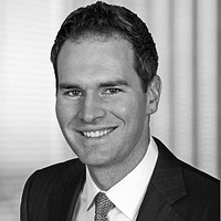 Oaktree Capital Management, L.P. Employee Jordan Mikes's profile photo