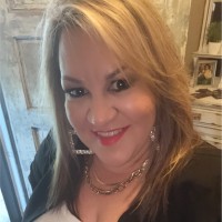 J&J Tamez Employee Nora Saenz's profile photo