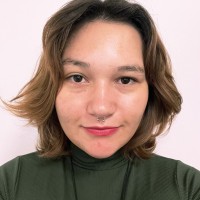 Giovana Vilhena Email