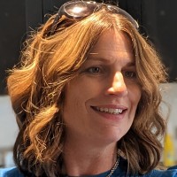 Karen Dillamore Email