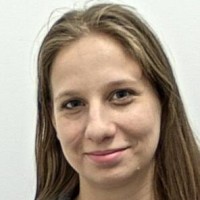 Fanni Varga Email