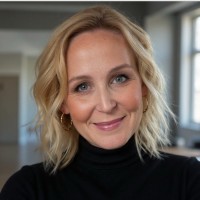 Sarah Klein Email & Phone Number
