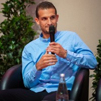 Viktor Lockwood Email & Phone Number