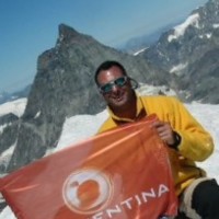 formX Employee Shay Hasson's profile photo