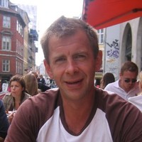 Einar Vik Email