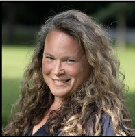 Story-Scape Employee Barbara Egan's profile photo