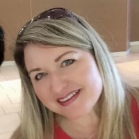 VensureHR Canada Employee Lisa Earle's profile photo