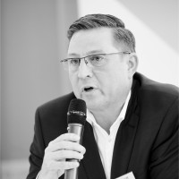 Andre van Wageningen Email