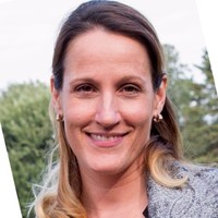 Caroline Simard Email