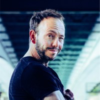 Michael-Che Koch Email