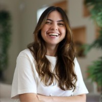 Bruna Amaral Email