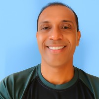 Alex César Email