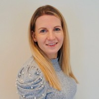 Standard Chartered Bank Employee Leanne McIpd's profile photo