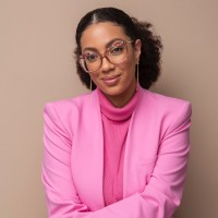 Taiane Ferreira Email