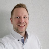 Dennis van Hamond Email