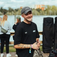 Carsten Hinzer Email & Phone Number