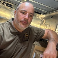 UPS Employee Robert Barrientos's profile photo