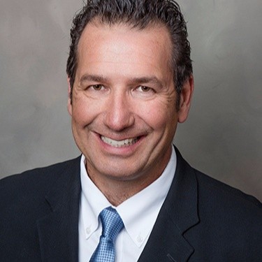 CBRE Employee Simon Gordon's profile photo