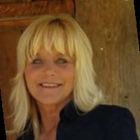 Amber Holbert Email & Phone Number