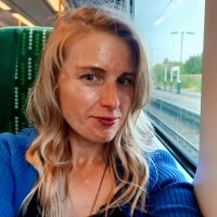 Angela Gilchrist Email