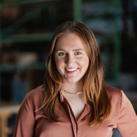 Essential Details Employee Avery Hoskins's profile photo