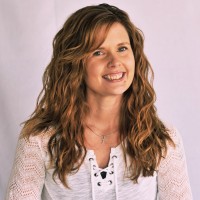 Ashley Ayres Email & Phone Number