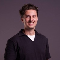 Tomáš Kabeláč Email