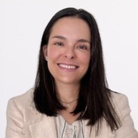 María Vicuña Fernández Email