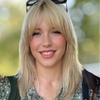 Newport Festivals Foundation, Inc. Employee Hannah Gold's profile photo