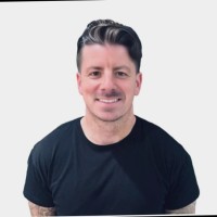 welcome Employee Daniel Moles's profile photo