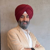 JLL Employee Satinder Singh's profile photo