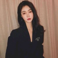 衣二三 Employee Zimo Yang's profile photo