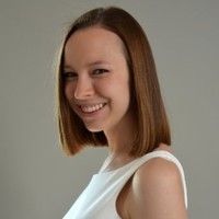 Julia Makuch Email