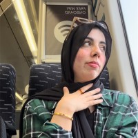 Safa Basharat Email