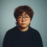 琛 王 Email