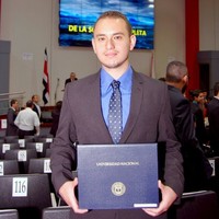 Andrés Hernández Bravo Email