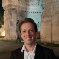 Roberto Santis Email & Phone Number