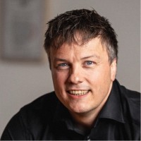 Markus Kalb Email